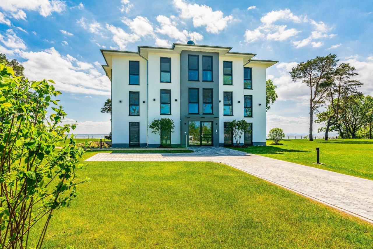 Appartement "Haffglueck" Mit Penthouseflair - Oase Am Haff Garz  エクステリア 写真